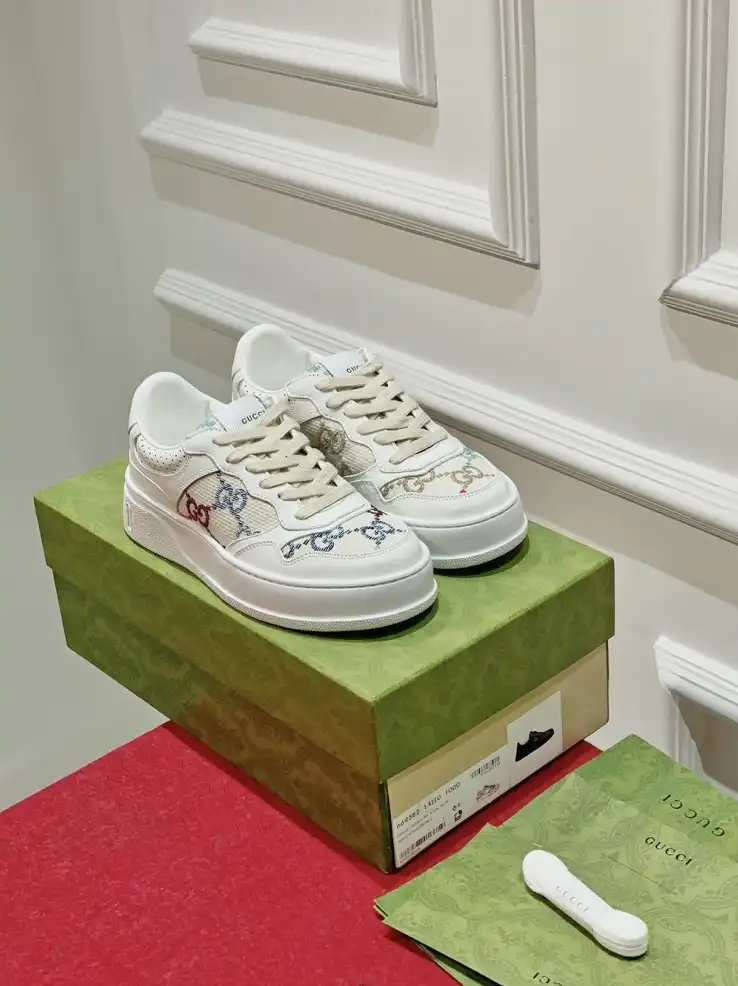 hype Gucci Sneakers