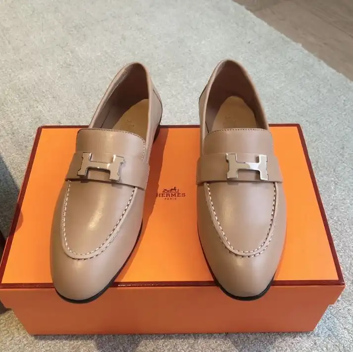 hype Hermes Leather Shoes