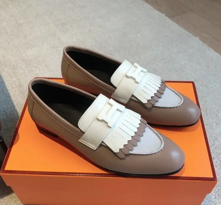 hype Hermes Leather Shoes