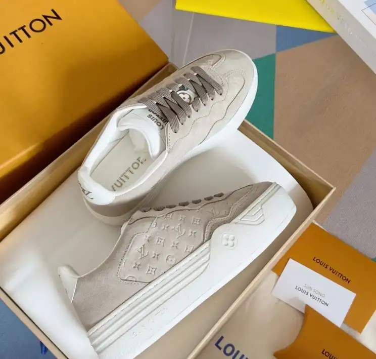 hype Louis Vuitton Sneakers