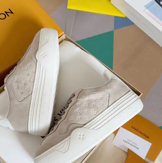 hype Louis Vuitton Sneakers