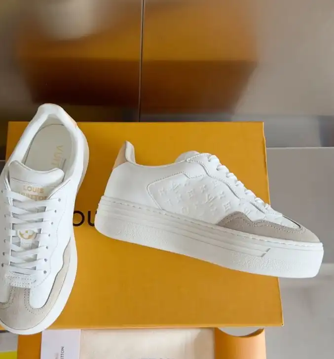 hype Louis Vuitton Sneakers