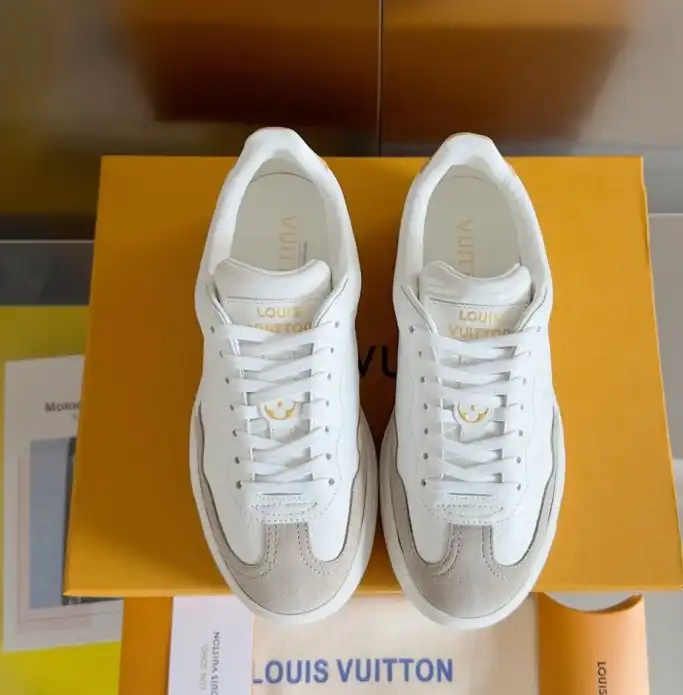 hype Louis Vuitton Sneakers