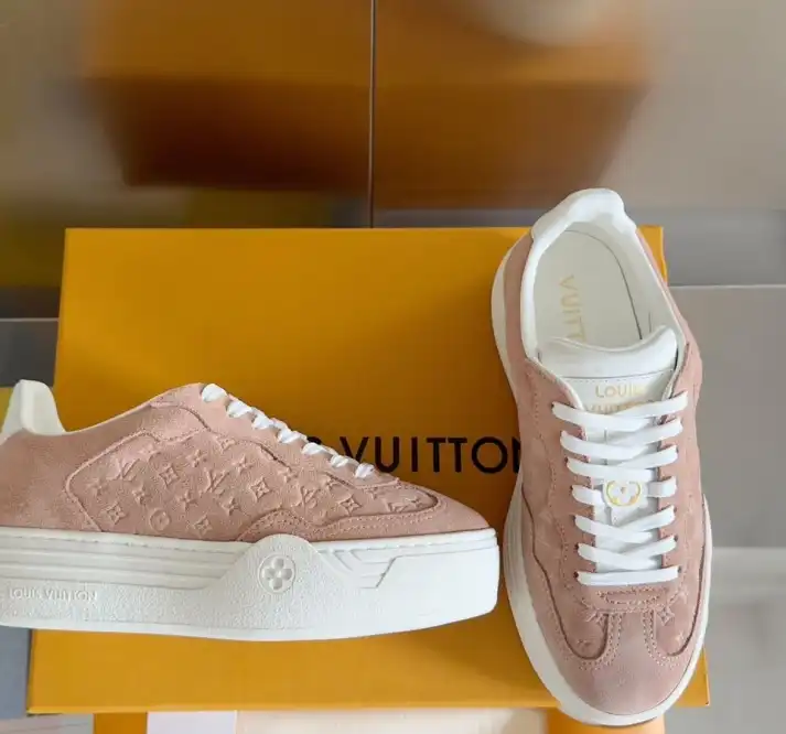 hype Louis Vuitton Sneakers