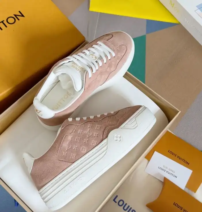 hype Louis Vuitton Sneakers