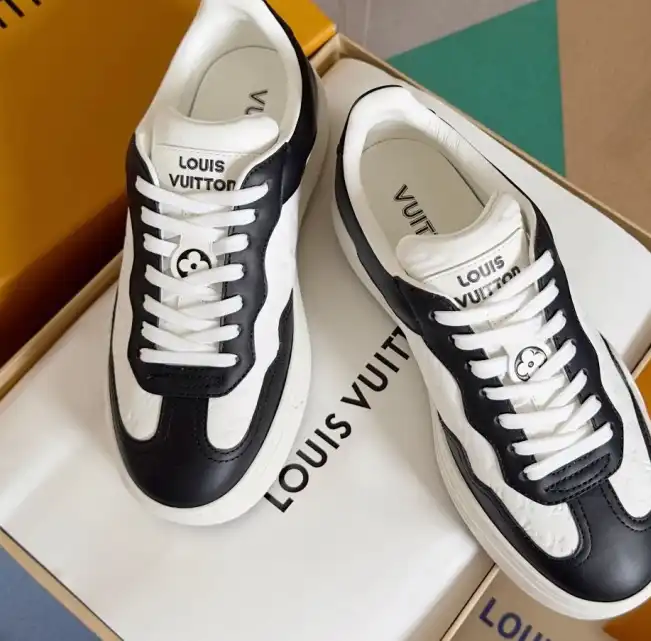 hype Louis Vuitton Sneakers