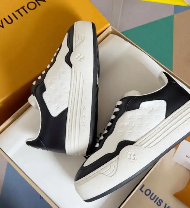 hype Louis Vuitton Sneakers