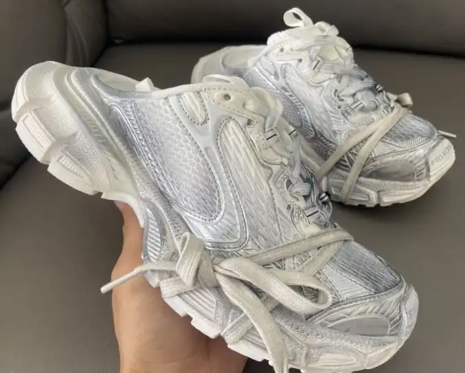 hype Balenciaga Sneakers