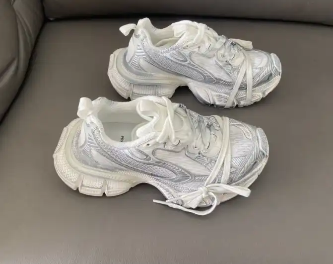 hype Balenciaga Sneakers