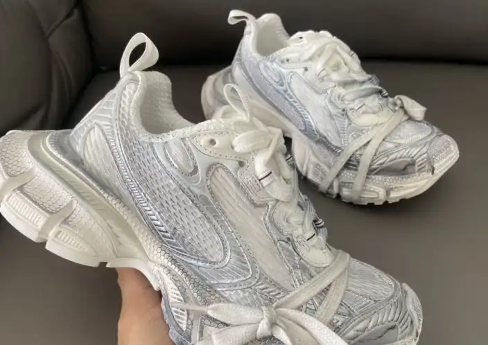 hype Balenciaga Sneakers