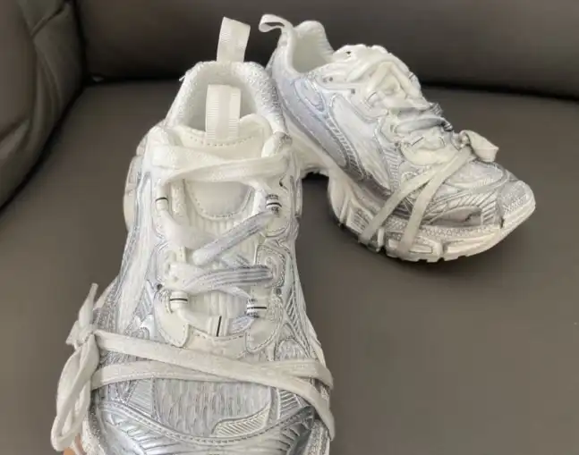 hype Balenciaga Sneakers