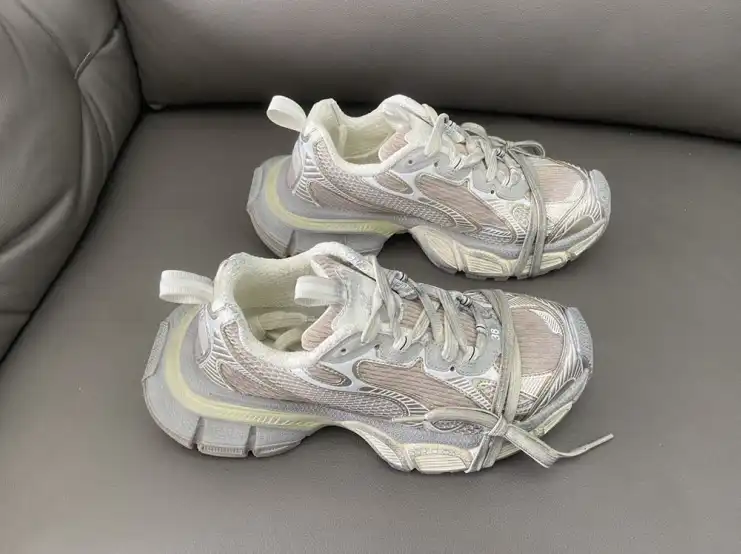 hype Balenciaga Sneakers