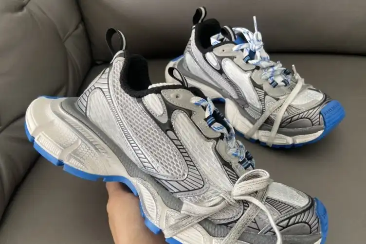 hype Balenciaga Sneakers