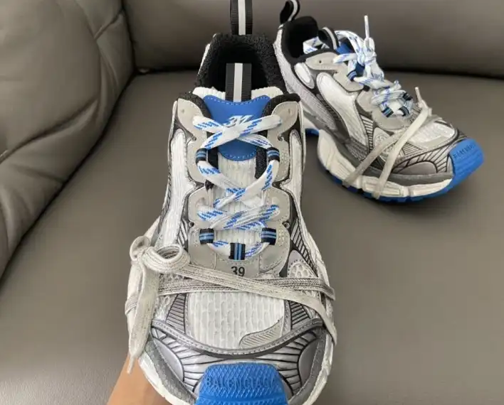 hype Balenciaga Sneakers