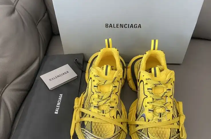 hype Balenciaga Sneakers