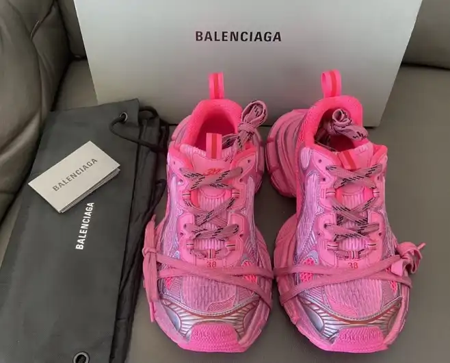 hype Balenciaga Sneakers