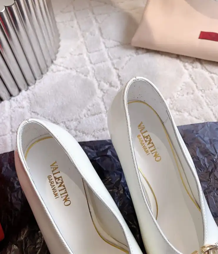 hype Valentino High Heels