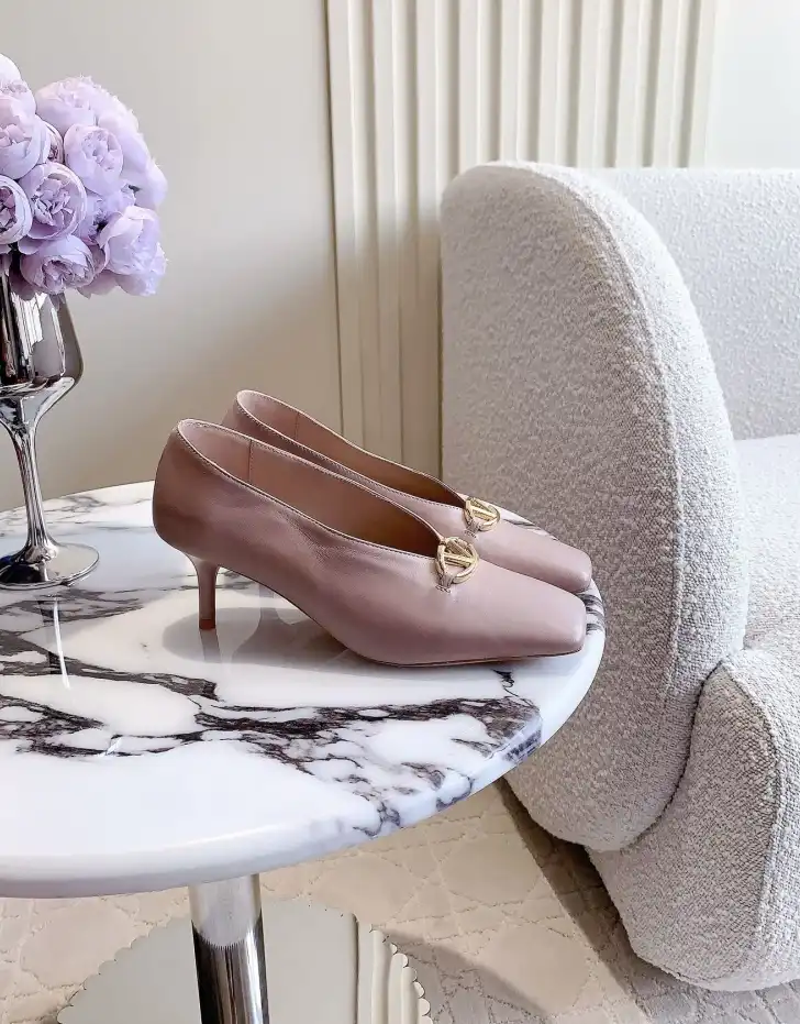 hype Valentino High Heels