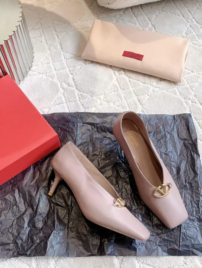 hype Valentino High Heels