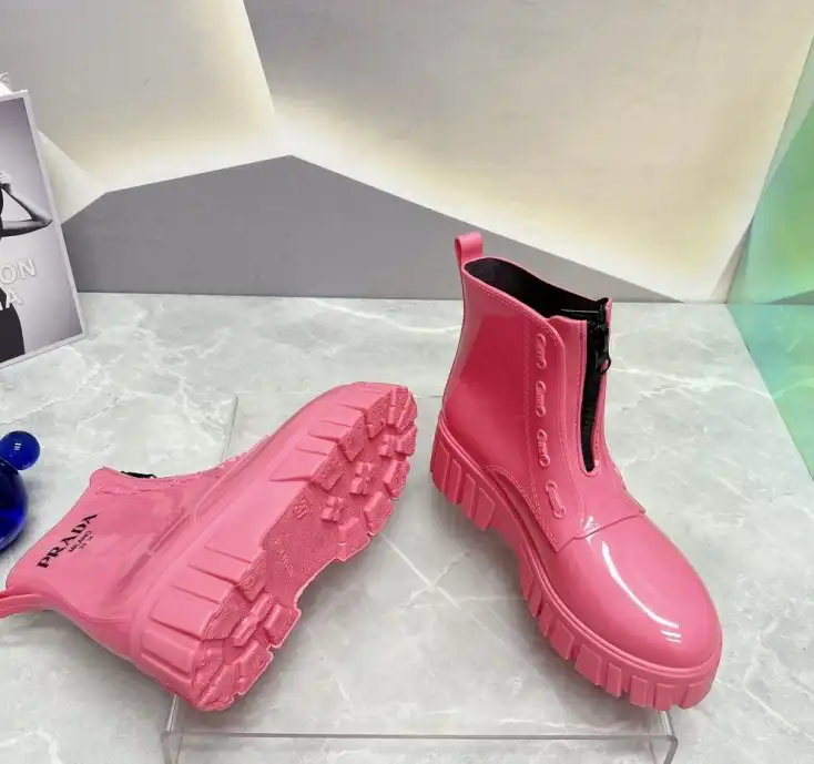 hype Prada Boots