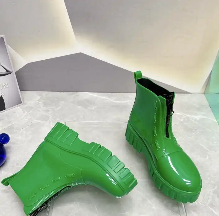 hype Prada Boots