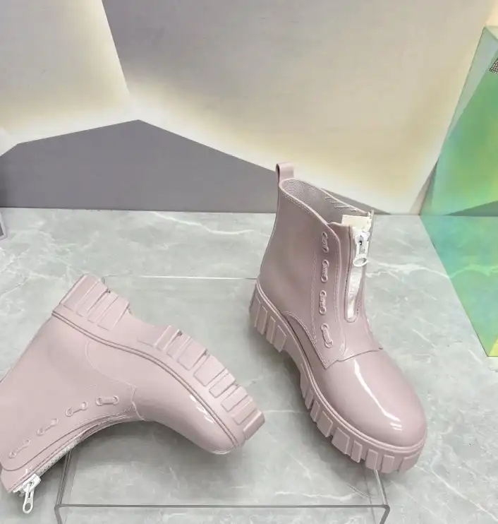 hype Prada Boots