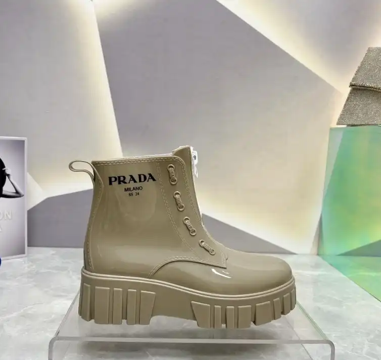 hype Prada Boots