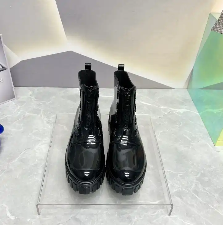 hype Prada Boots