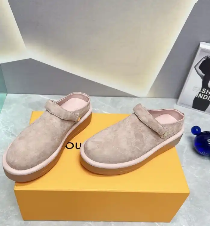 hype LV Slippers