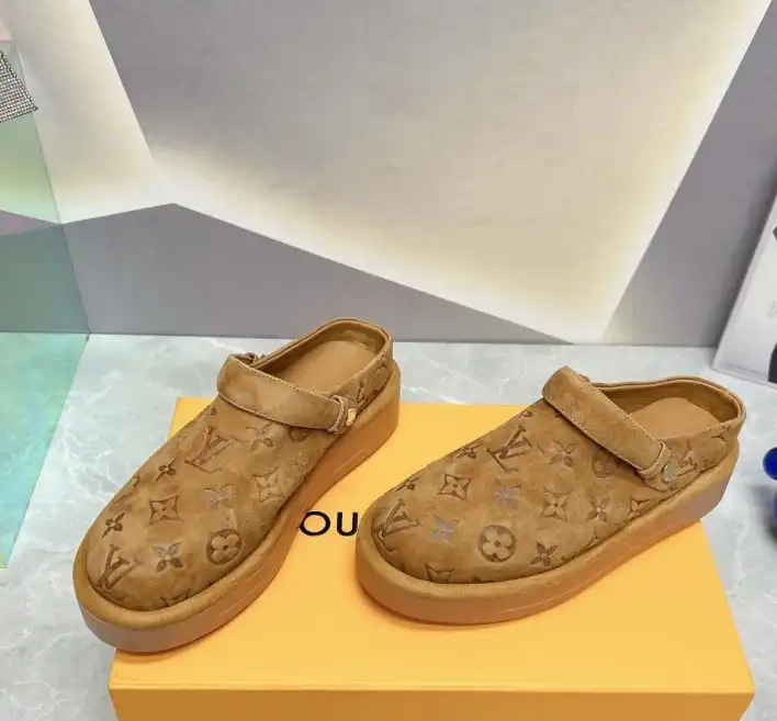 hype LV Slippers