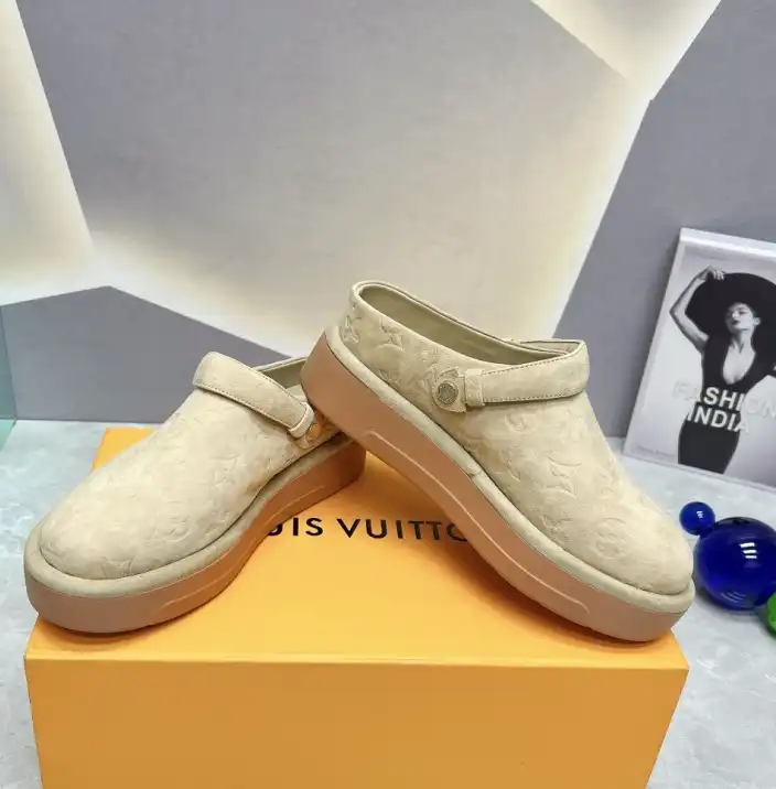 hype LV Slippers