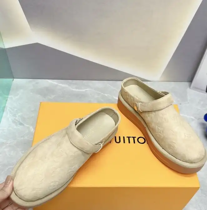 hype LV Slippers