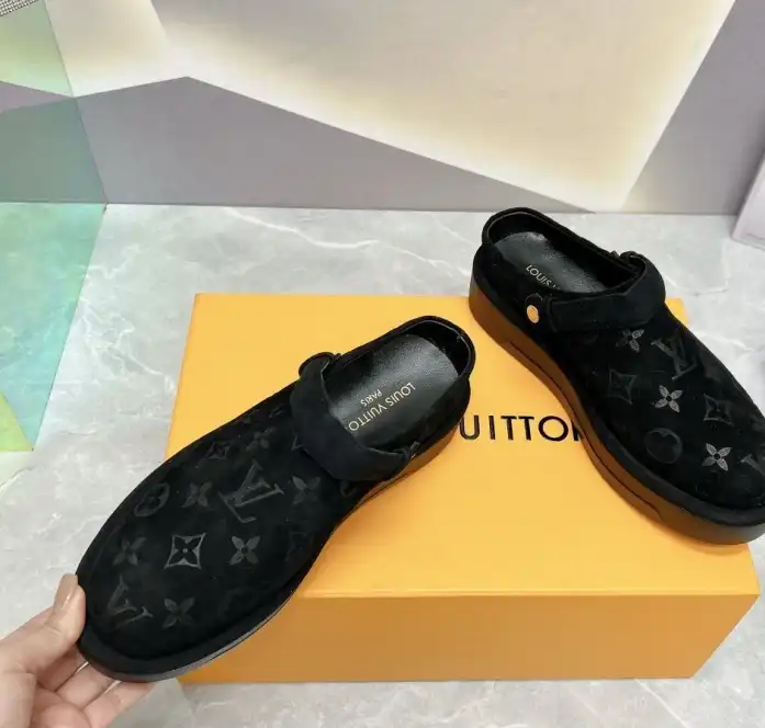 hype LV Slippers