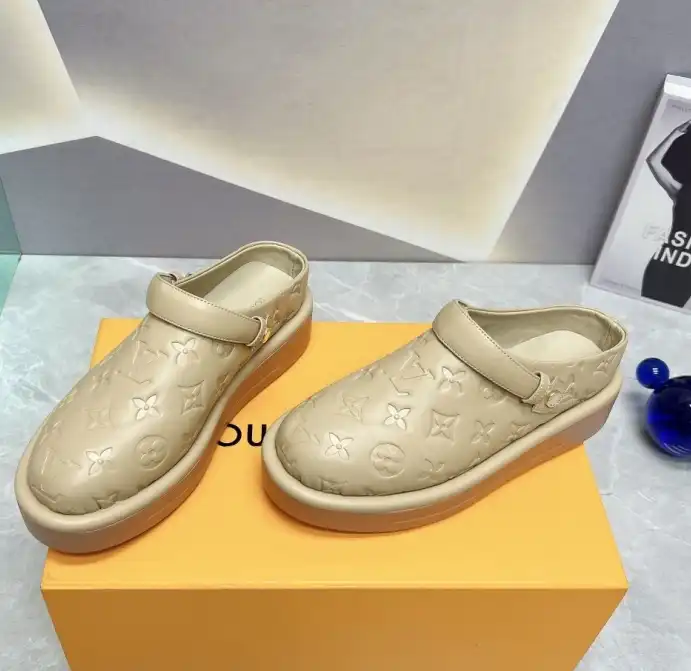 hype LV Slippers