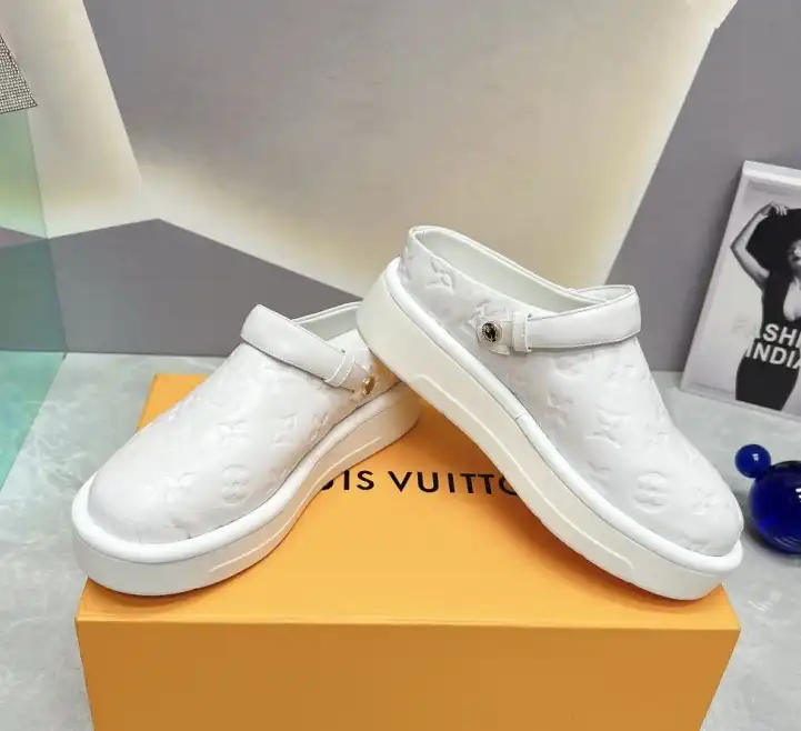 hype LV Slippers