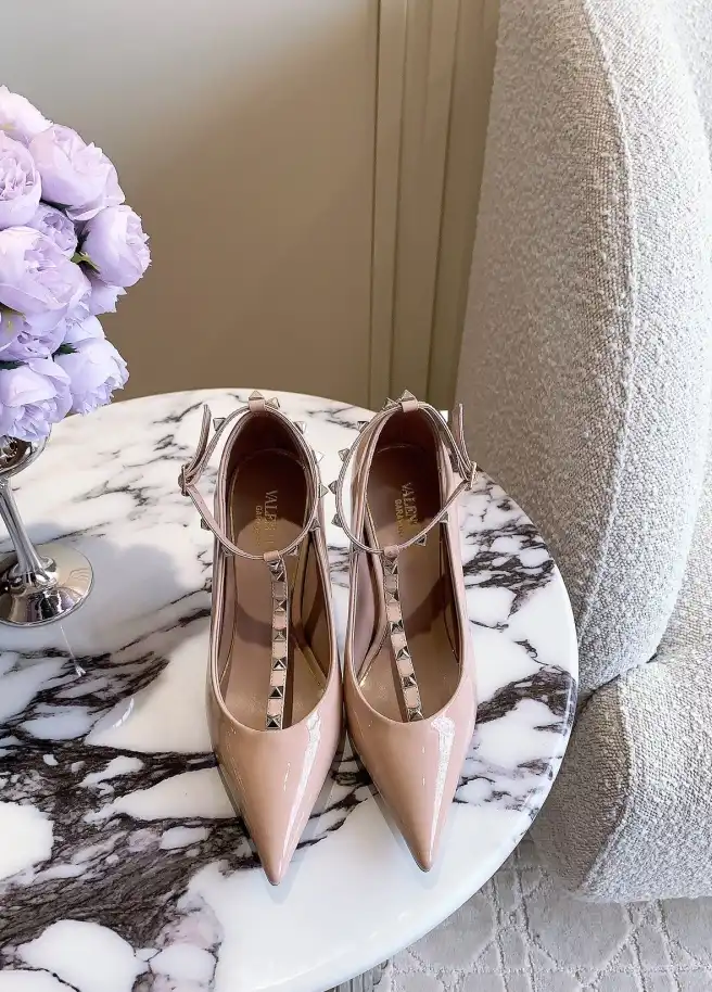 hype Valentino High Heels