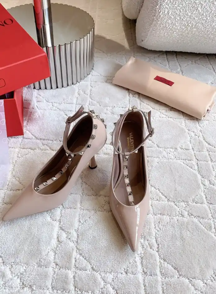 hype Valentino High Heels