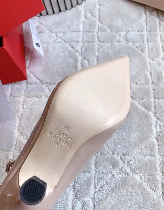 hype Valentino High Heels