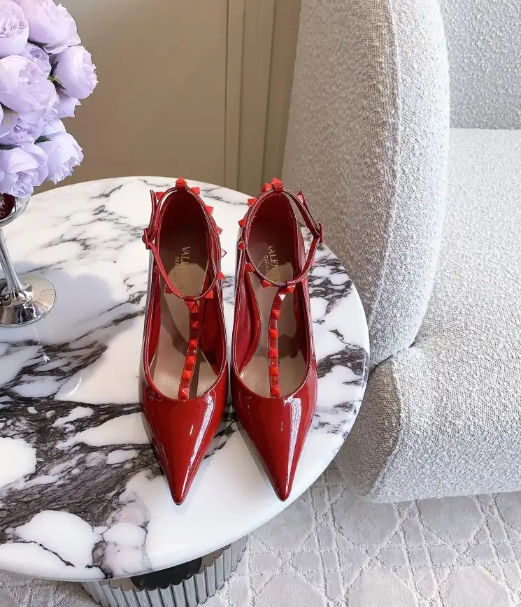 hype Valentino High Heels