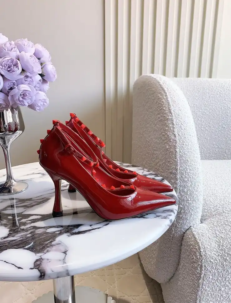 hype Valentino High Heels