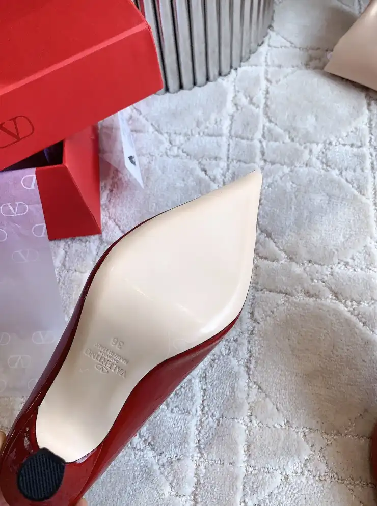 hype Valentino High Heels