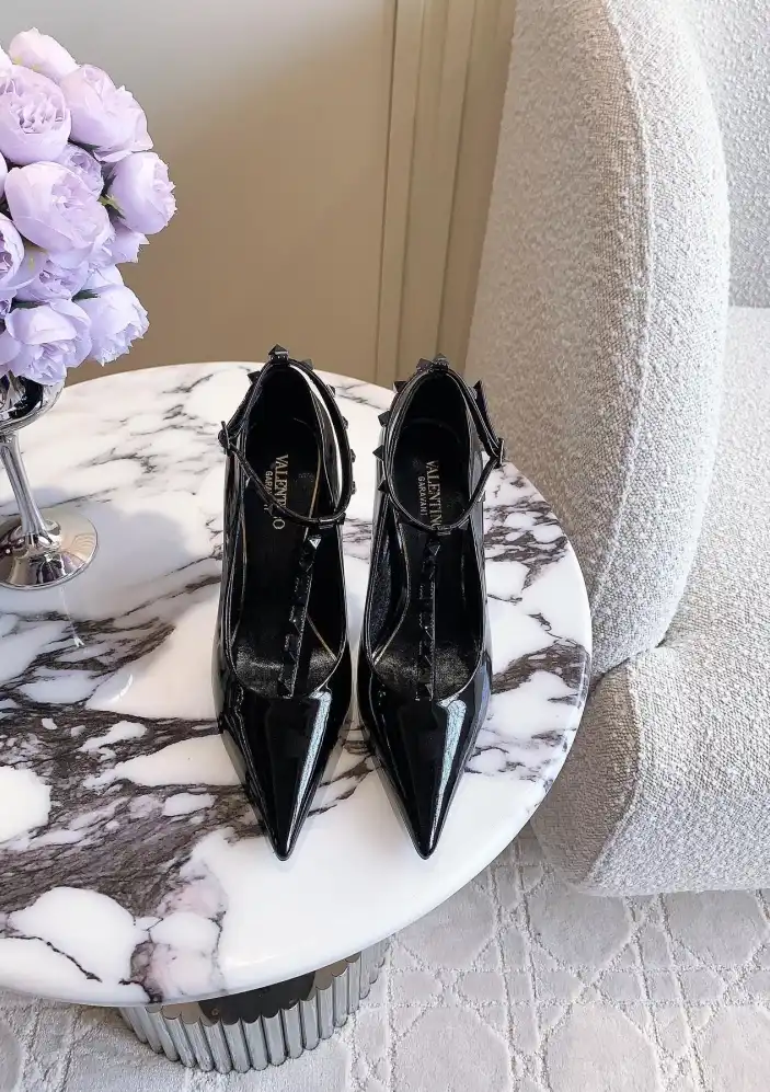 hype Valentino High Heels