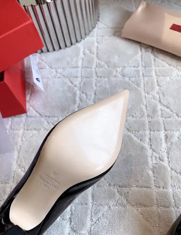 hype Valentino High Heels