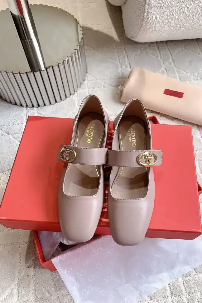 hype Valentino High Heels