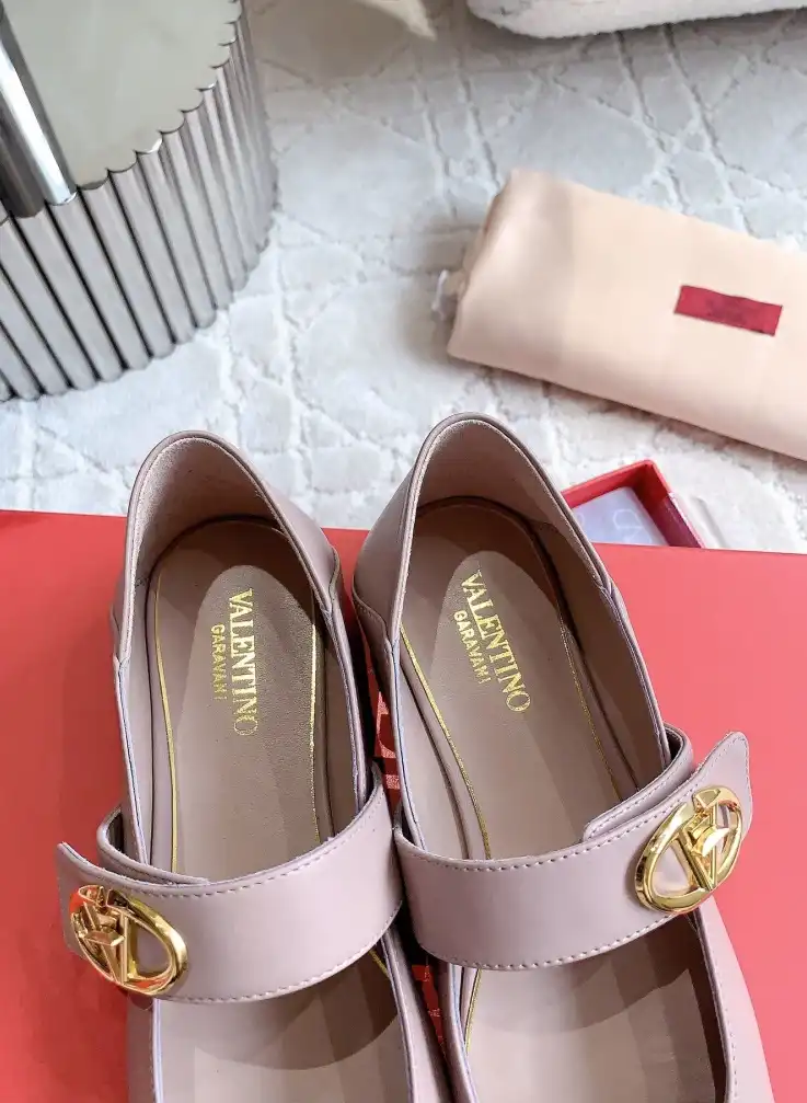 hype Valentino High Heels