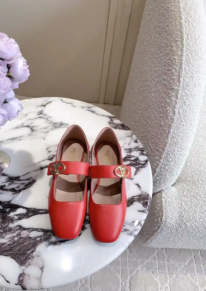 hype Valentino High Heels