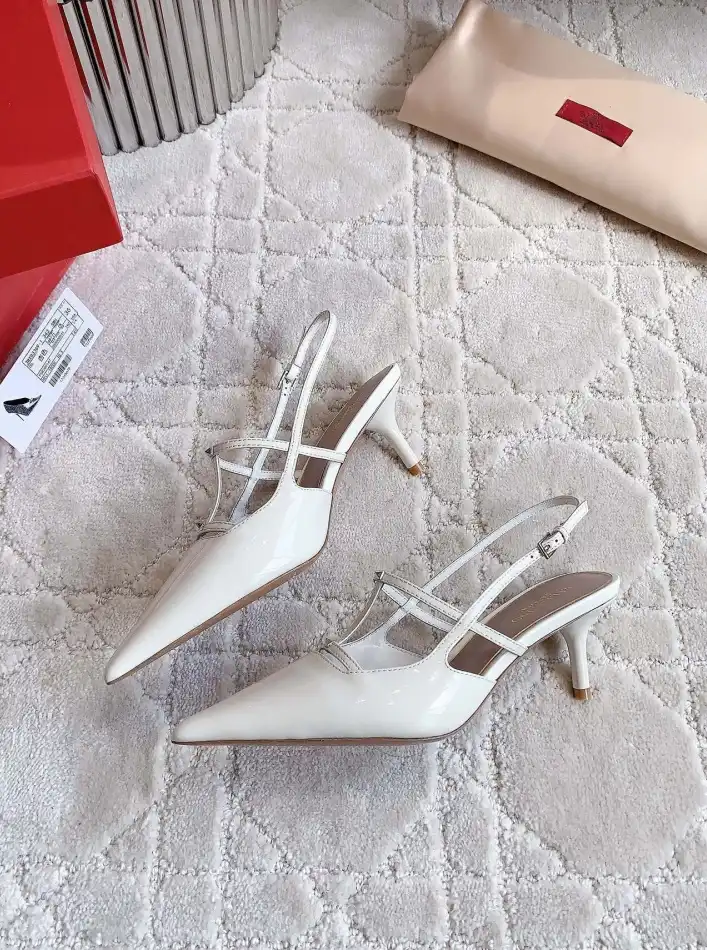 hype Valentino High Heels