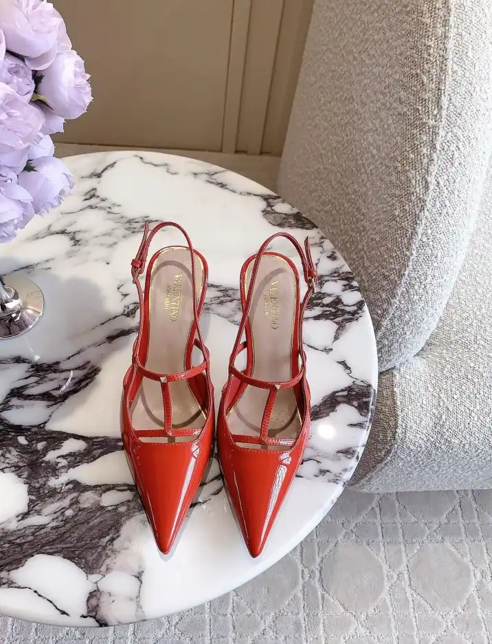 hype Valentino High Heels