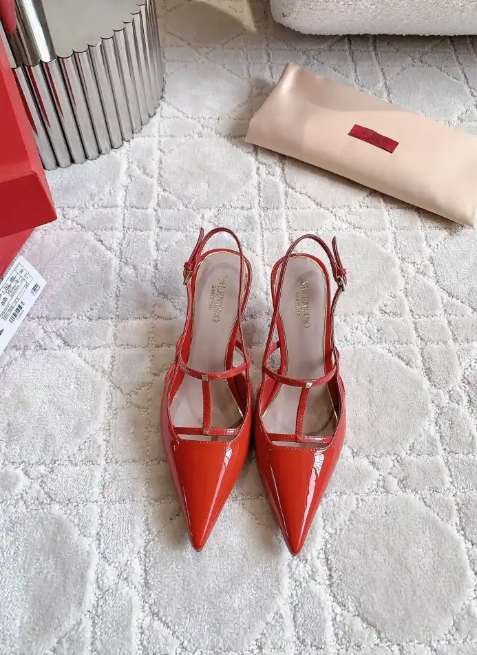 hype Valentino High Heels