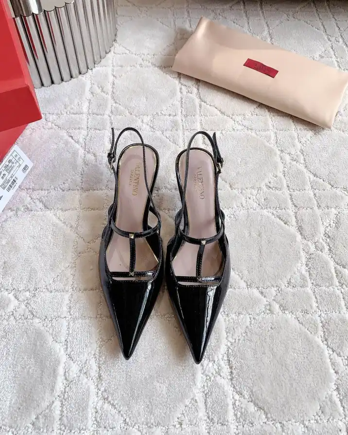 hype Valentino High Heels